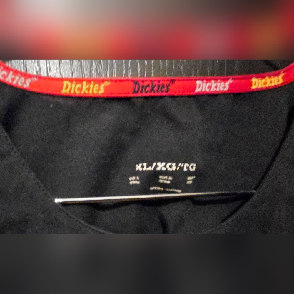 Dickies Black Scrub Jacket - Picture 3 of 3